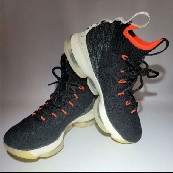 Nike Lebron XV 15 "Bright Crimson" Black 6Y - Picture 3 of 7